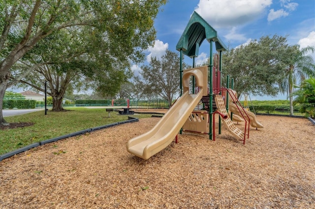 4844 14th Ave E, Bradenton, FL 34208 - view of communal playground