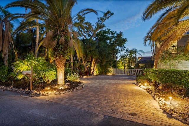 3446 Anglin Dr, Sarasota, FL 34242 - photo 5