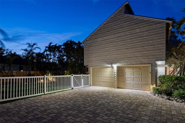 3446 Anglin Dr, Sarasota, FL 34242 - photo 8