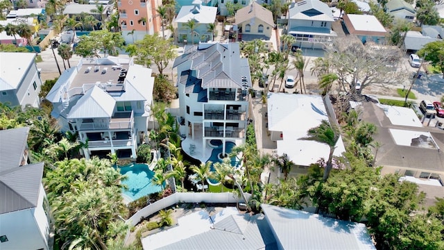 135 Avenida Veneccia, Sarasota, FL 34242 - aerial view of residential area featuring a pool