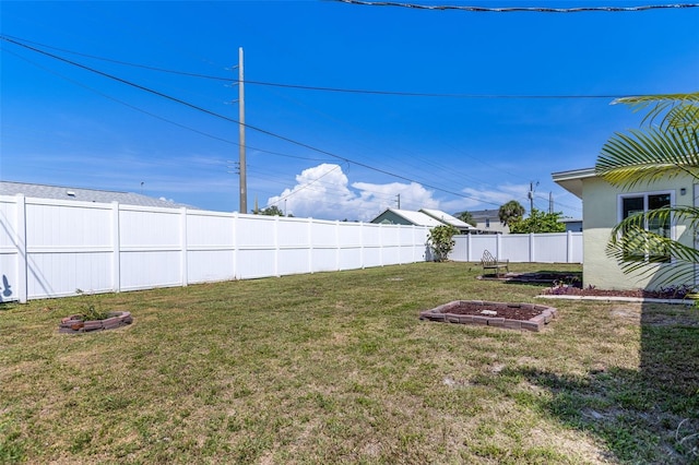 4375 Tortoise Rd, Venice, FL 34293 - view of yard featuring a vegetable garden