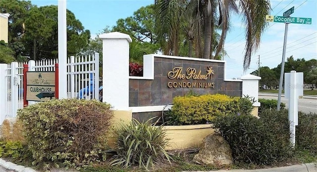 2650 Coconut Bay Ln Unit 521, Sarasota, FL 34237 - view of community / neighborhood sign
