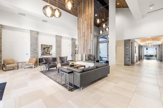 5011 Tivoli Run, Bradenton, FL 34211 - building lobby featuring high vaulted ceiling