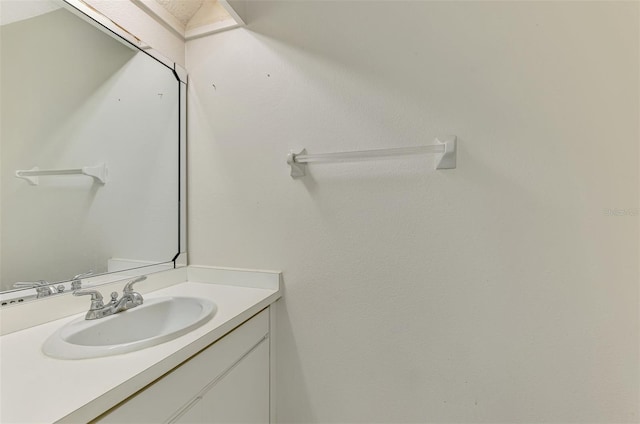 933 Sunridge Way Unit B5, Sarasota, FL 34234 - bathroom with vanity