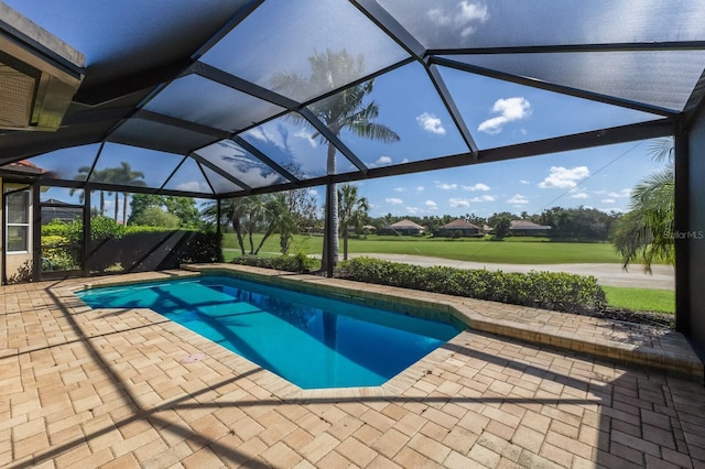 9719 Discovery Ter, Bradenton, FL 34212 - swimming pool with a patio area and glass enclosure