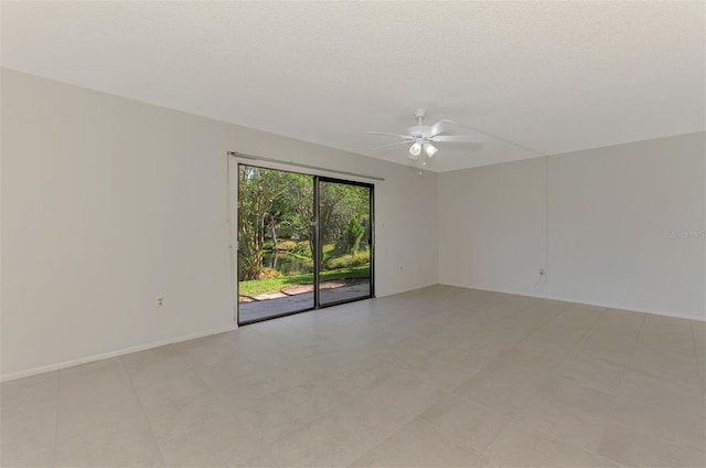 935 Sunridge Way Unit B4, Sarasota, FL 34234 - unfurnished room with a ceiling fan