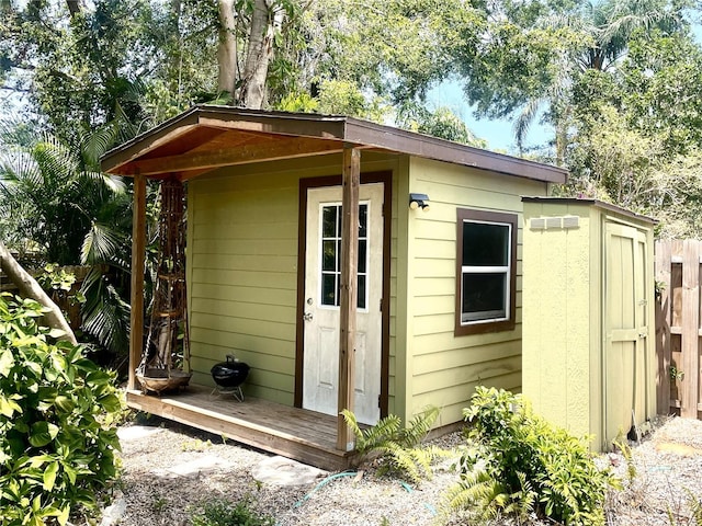 4042 S Lockwood Ridge Rd, Sarasota, FL 34231 - view of shed