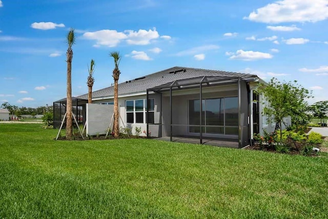 3204 Torta Ct, Bradenton, FL 34211 - rear view of house featuring a lanai and a yard