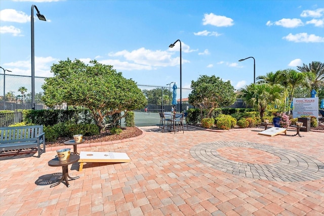 138 Tiziano Way N, Venice, FL 34275 - surrounding community featuring a tennis court