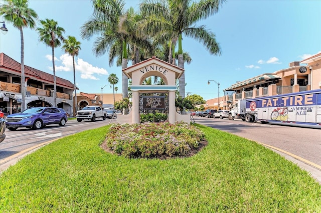 138 Tiziano Way N, Venice, FL 34275 - community / neighborhood sign featuring a lawn