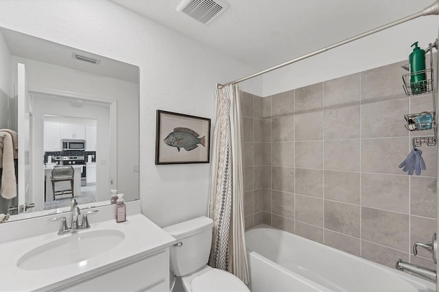 14257 Heritage Landing Blvd Unit 1122, Punta Gorda, FL 33955 - full bath with vanity, toilet, and shower / bath combo