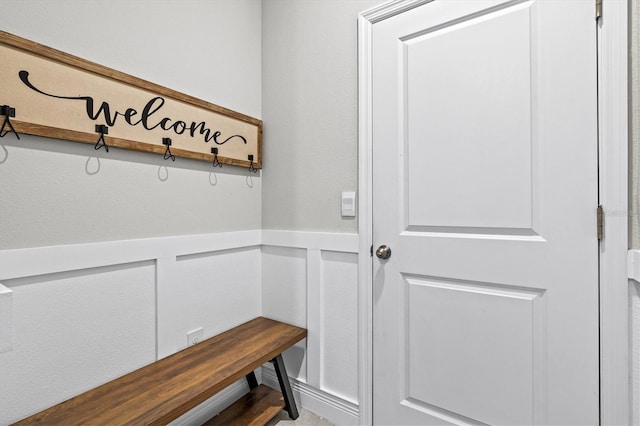 17547 Cantarina Cv, Bradenton, FL 34211 - view of mudroom