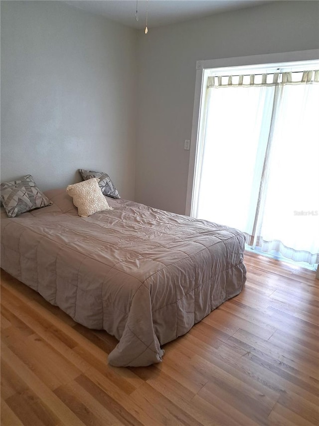 204 36th St W, Bradenton, FL 34205 - bedroom with wood finished floors