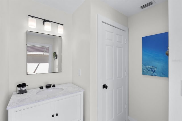 1527 Buoy Ln, Osprey, FL 34229 - bathroom featuring vanity