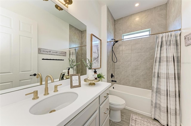 501 Maraviya Blvd, Nokomis, FL 34275 - bathroom featuring vanity, toilet, and shower / bathtub combination with curtain