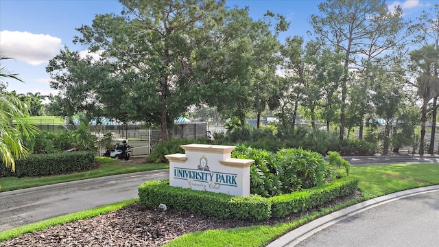 7507 Ascot Ct, University Park, FL 34201 - view of community / neighborhood sign