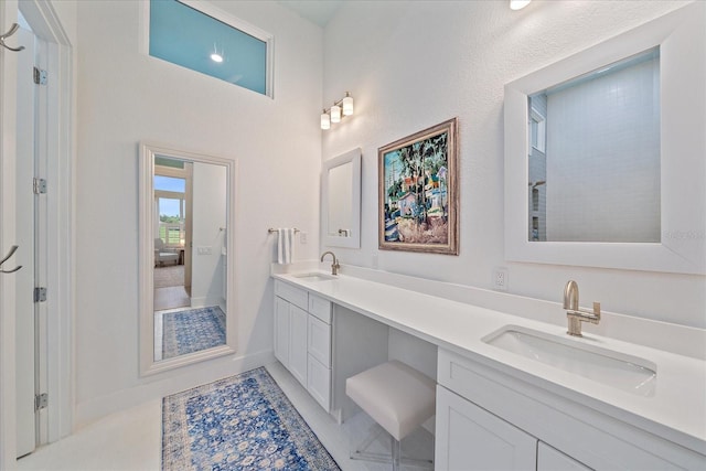 7507 Ascot Ct, University Park, FL 34201 - full bathroom featuring double vanity