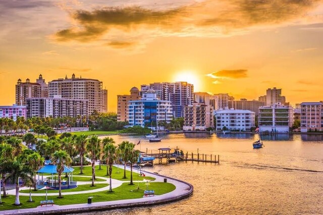 2100 Dr Martin Luther King Jr Way, Sarasota, FL 34234