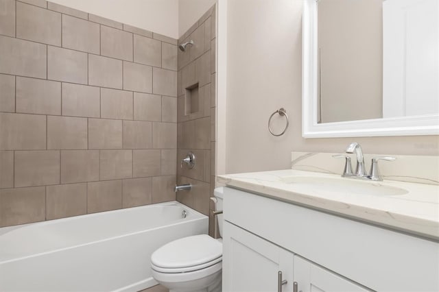 7508 Ripetta St, Sarasota, FL 34240 - full bath with toilet, vanity, and shower / washtub combination