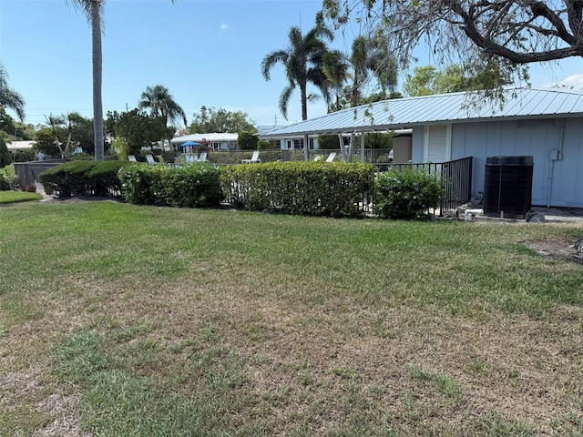 3673 Somerville Dr Unit 1510, Sarasota, FL 34232 - view of yard with central AC unit