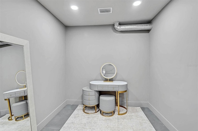 512 Treasure Boat Way, Sarasota, FL 34242 - detailed view of recessed lighting