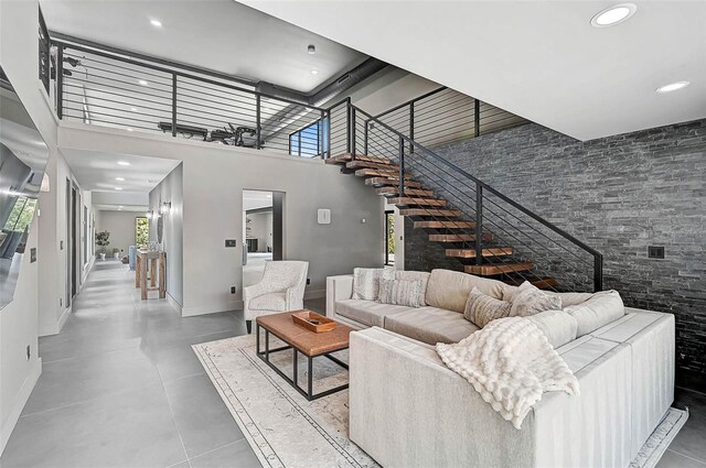512 Treasure Boat Way, Sarasota, FL 34242 - living room with a towering ceiling and recessed lighting