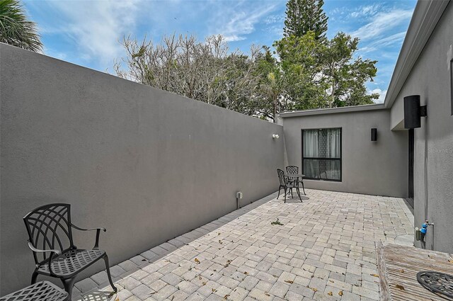 512 Treasure Boat Way, Sarasota, FL 34242 - view of patio
