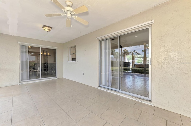 4155 Center Gate Blvd, Sarasota, FL 34233 - view of patio / terrace featuring ceiling fan