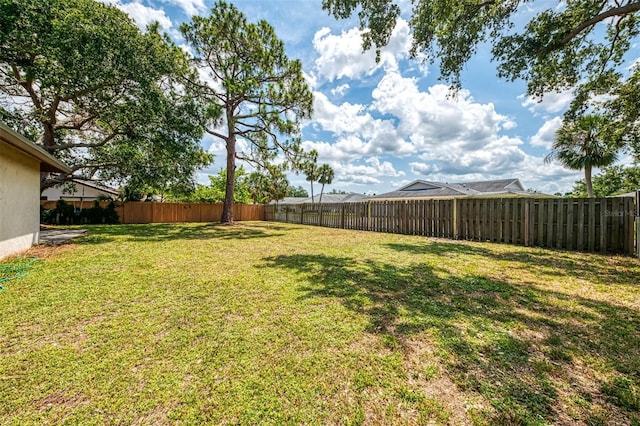 4155 Center Gate Blvd, Sarasota, FL 34233 - view of yard