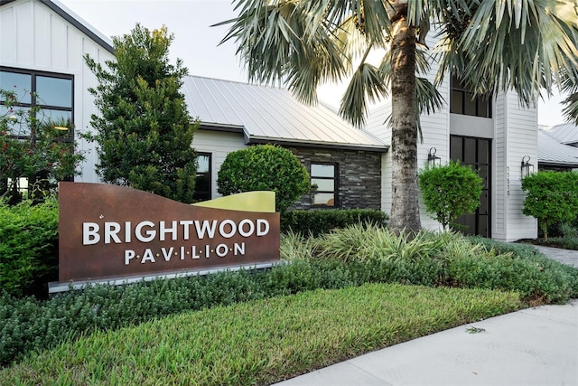 8932 Isabella Cir, Parrish, FL 34219 - view of community / neighborhood sign