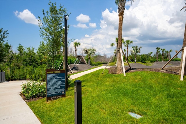 8932 Isabella Cir, Parrish, FL 34219 - view of community with a lawn