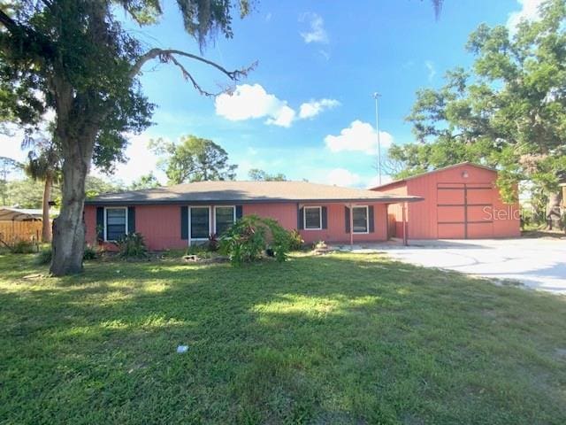 6923 13th Ave E, Bradenton, FL 34208 - view of front of property with a front lawn