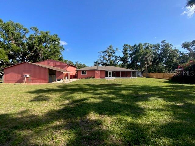 6923 13th Ave E, Bradenton, FL 34208 - view of yard