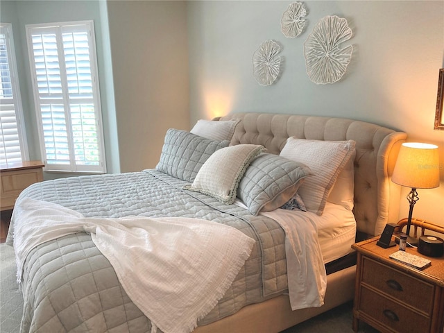2149 Muskogee Trl, Nokomis, FL 34275 - bedroom featuring multiple windows