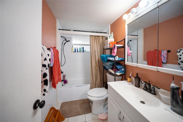 3468 Roslyn Rd, Venice, FL 34293 - bathroom featuring shower / bath combo with shower curtain, vanity, tile patterned floors, and toilet