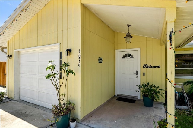 4076 Vana Dr, Sarasota, FL 34241 - view of exterior entry