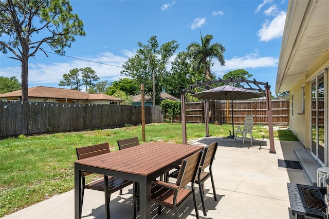 4076 Vana Dr, Sarasota, FL 34241 - view of patio featuring outdoor dining area