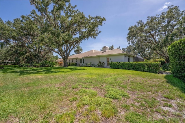 2914 Dick Wilson Dr, Sarasota, FL 34240 - view of green lawn