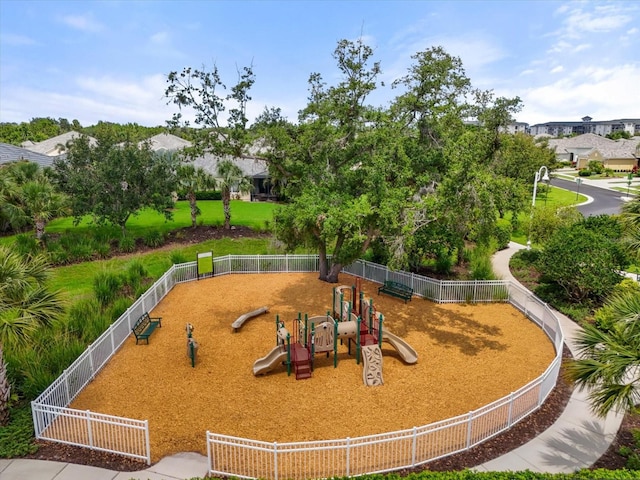 12327 Halfmoon Lake Ter, Bradenton, FL 34211 - view of home's community