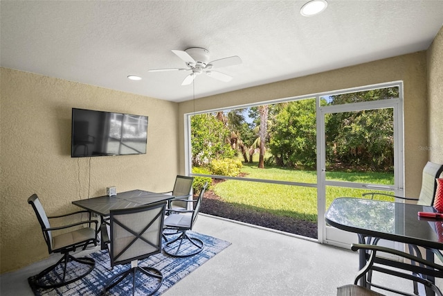 5866 Guarino Dr, Sarasota, FL 34238 - sunroom / solarium with healthy amount of natural light