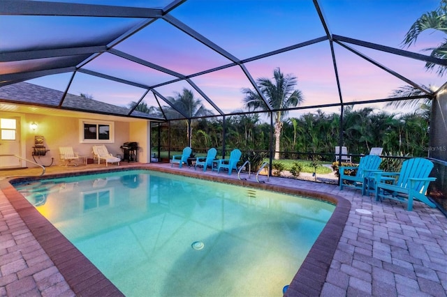 7913 19th Avenue Dr W, Bradenton, FL 34209 - swimming pool featuring a patio and a lanai