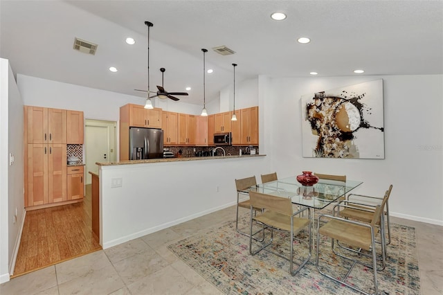 5651 Golf Pointe Dr Unit 5651, Sarasota, FL 34243 - dining room featuring lofted ceiling, a ceiling fan, recessed lighting, and baseboards