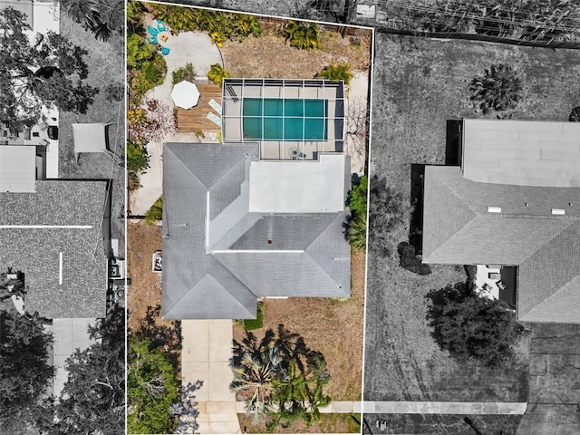 139 Adair Ave, Sarasota, FL 34243 - aerial view of a pool
