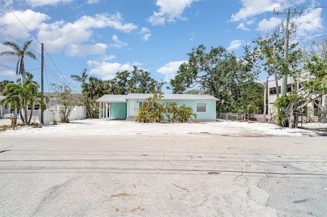 5026 Calle Minorga, Sarasota, FL 34242 - view of front of house