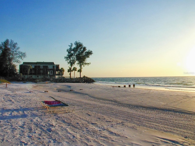 104 Whispering Sands Dr Unit V27, Sarasota, FL 34242 - photo 58