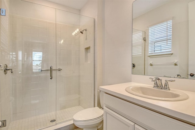 5475 Summit Gln, Bradenton, FL 34203 - full bath with toilet, vanity, and a stall shower