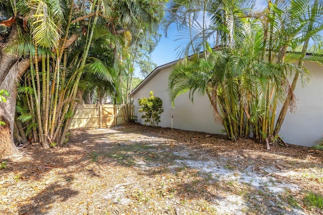4473 Diamond Cir S, Sarasota, FL 34233 - view of yard