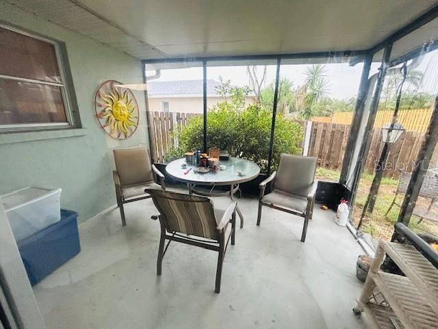 8409 43rd Ave W, Bradenton, FL 34209 - view of sunroom / solarium