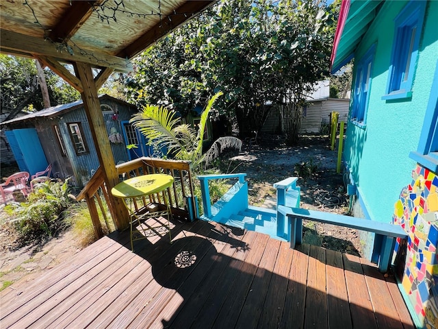 1019 10th Ave W, Bradenton, FL 34205 - deck with an outdoor structure