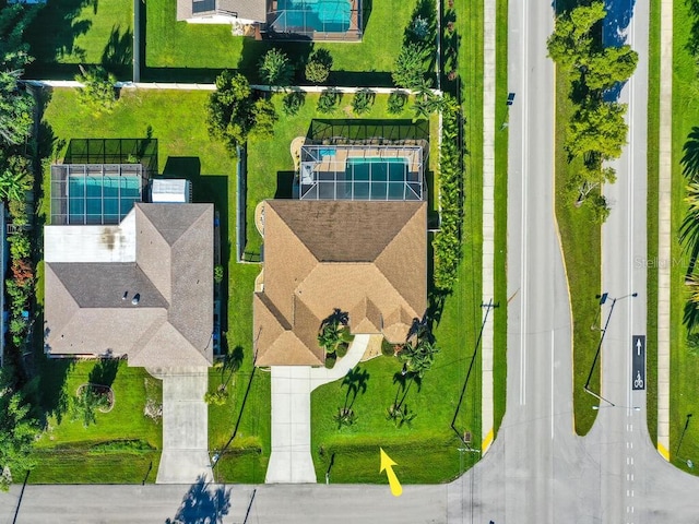3616 SE 8th Pl, Cape Coral, FL 33904 - drone / aerial view of a pool